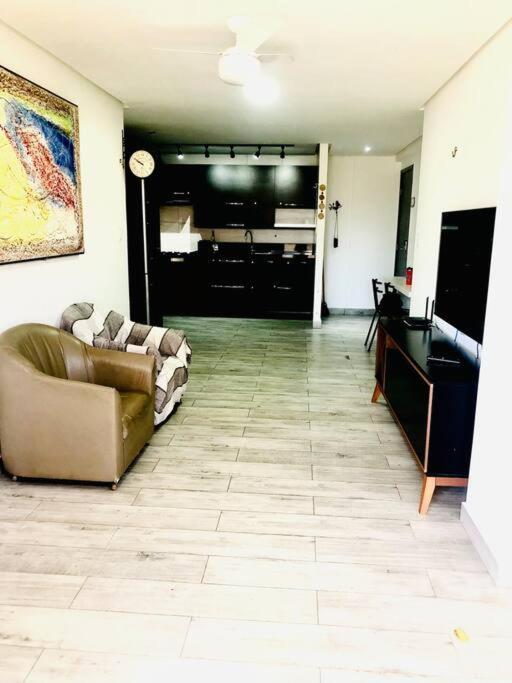 Completo Na Apartamento *